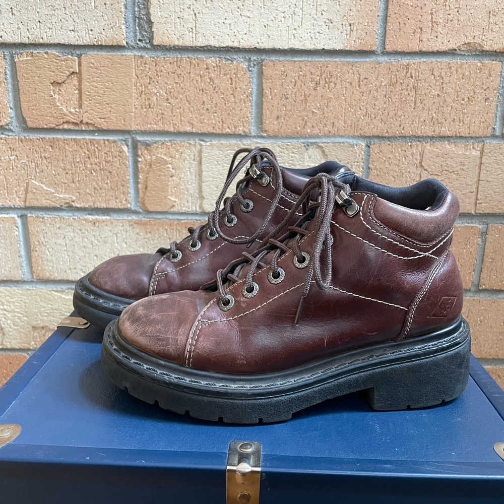 Vintage 90s Chunky Brown Boots